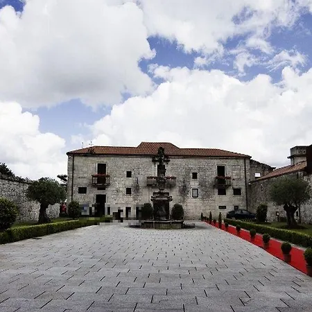 Pazo De Lestrove By De Compostela 4*