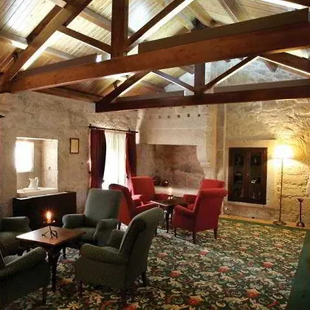 Hotel Pazo De Lestrove By De Compostela 4*