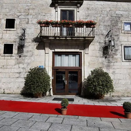 Pazo De Lestrove By De Compostela 4* Padrón