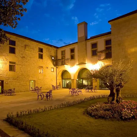 Pazo De Lestrove By De Compostela 4*