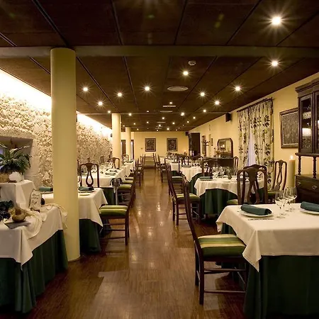 Pazo De Lestrove By De Compostela Santa María