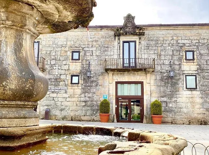 Pazo De Lestrove By De Compostela 4*