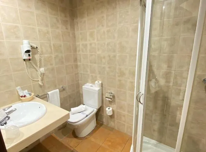 Pazo De Lestrove By De Compostela Otel Padrón