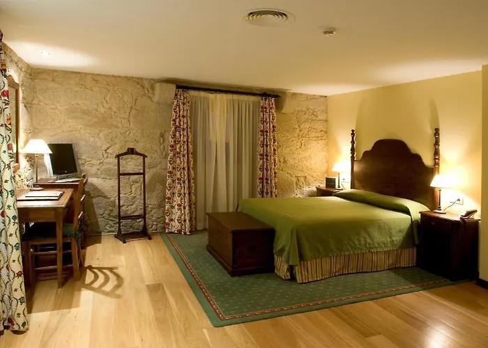 Pazo De Lestrove By De Compostela Otel