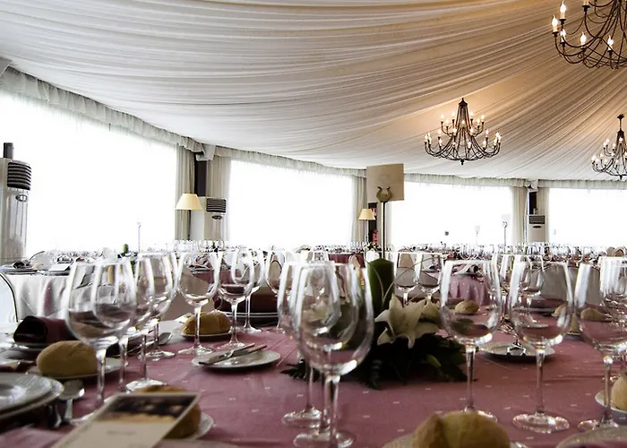 Pazo De Lestrove By De Compostela 4*