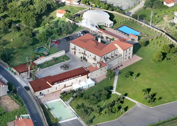 Otel Pazo De Lestrove By De Compostela