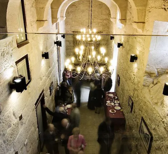 Pazo De Lestrove By De Compostela 4*