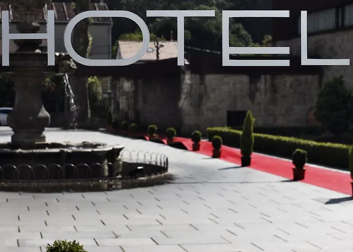 Pazo De Lestrove By De Compostela 4* Padrón